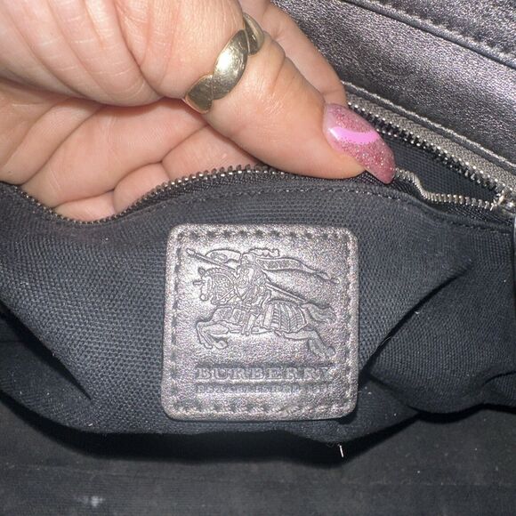 Authentic Burberry Gray Beat Check Shimmer Metallic Leather Crossbody Handbag - Picture 14 of 14